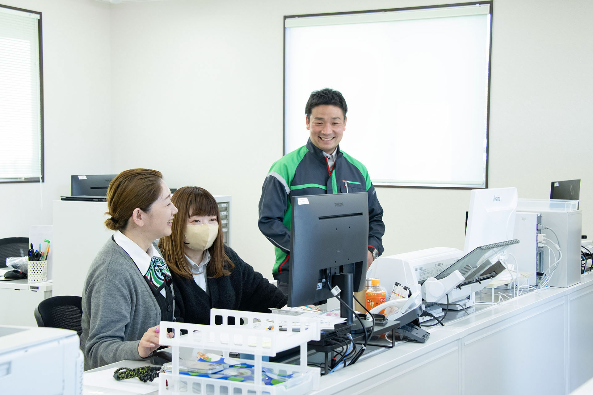 拠点移転し新事務所で操業開始！