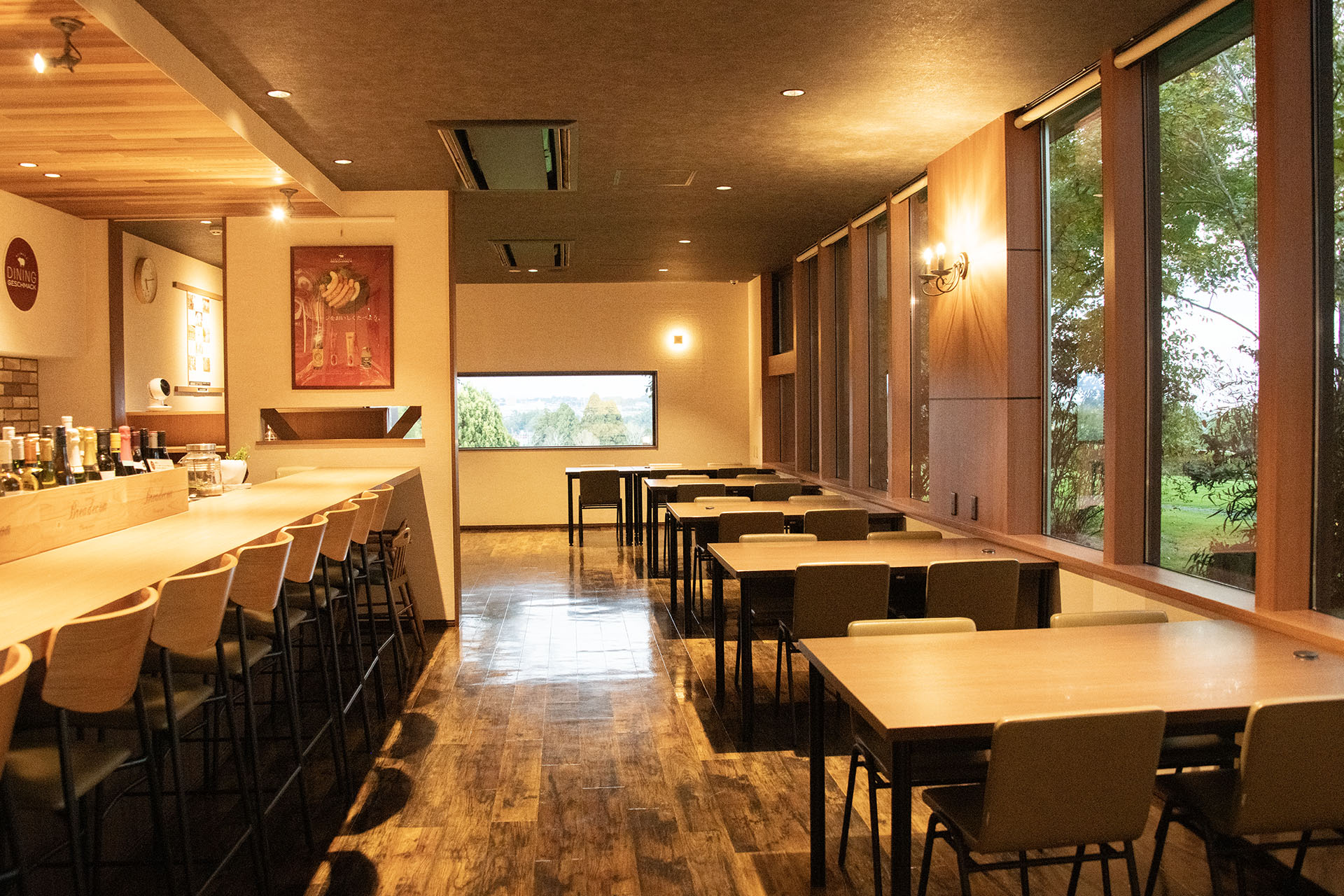 一皿につながる仕込みと、心を込めた接客