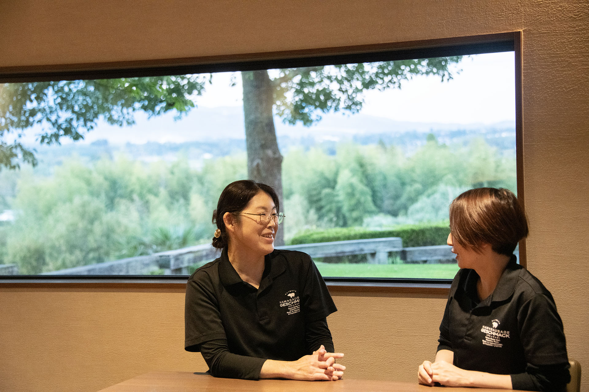 家庭と両立できるランチタイムのみのホールスタッフ