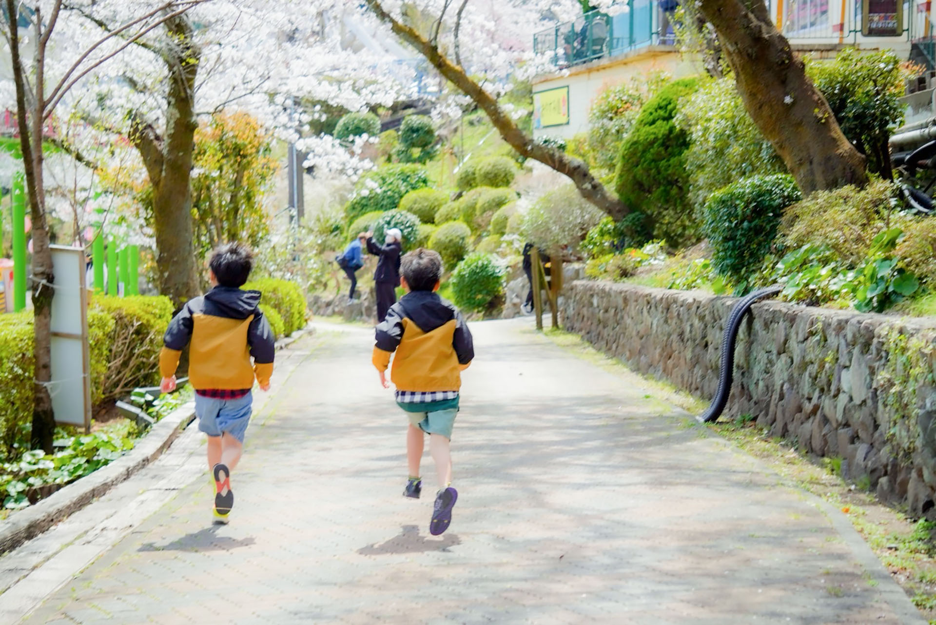 子どもとの時間を軸に選んだ、今の働き方