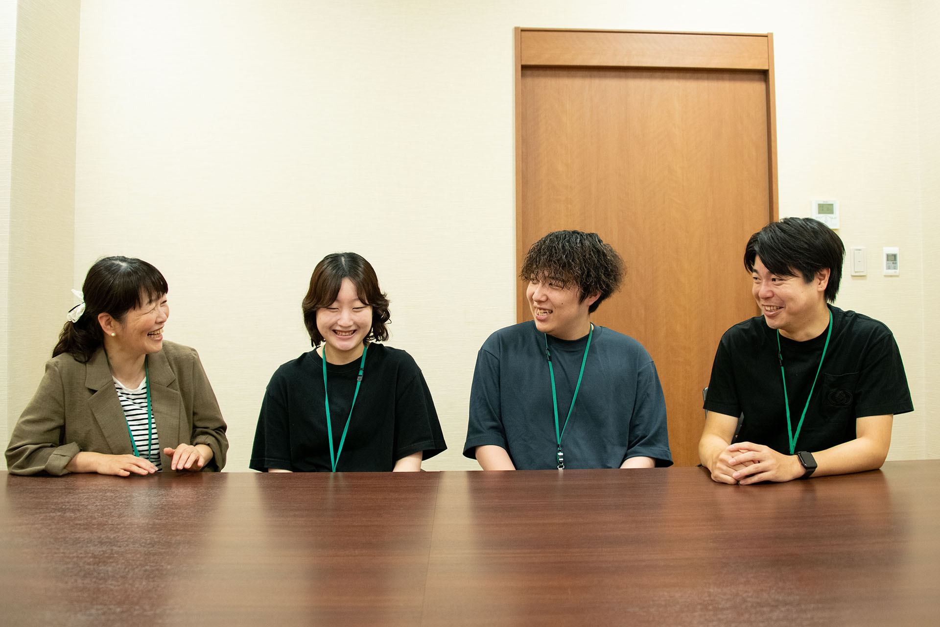 社員を支える労務管理から会社の採用窓口まで
