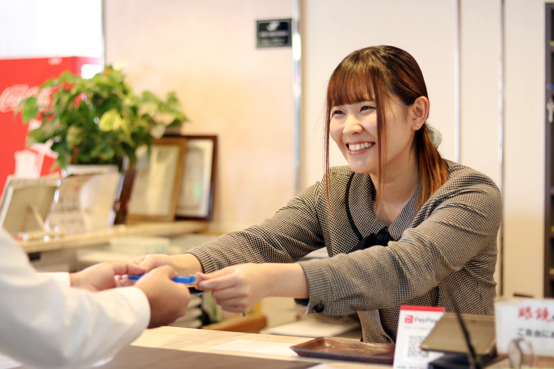 チェックイン時間帯だけの宿泊受付業務