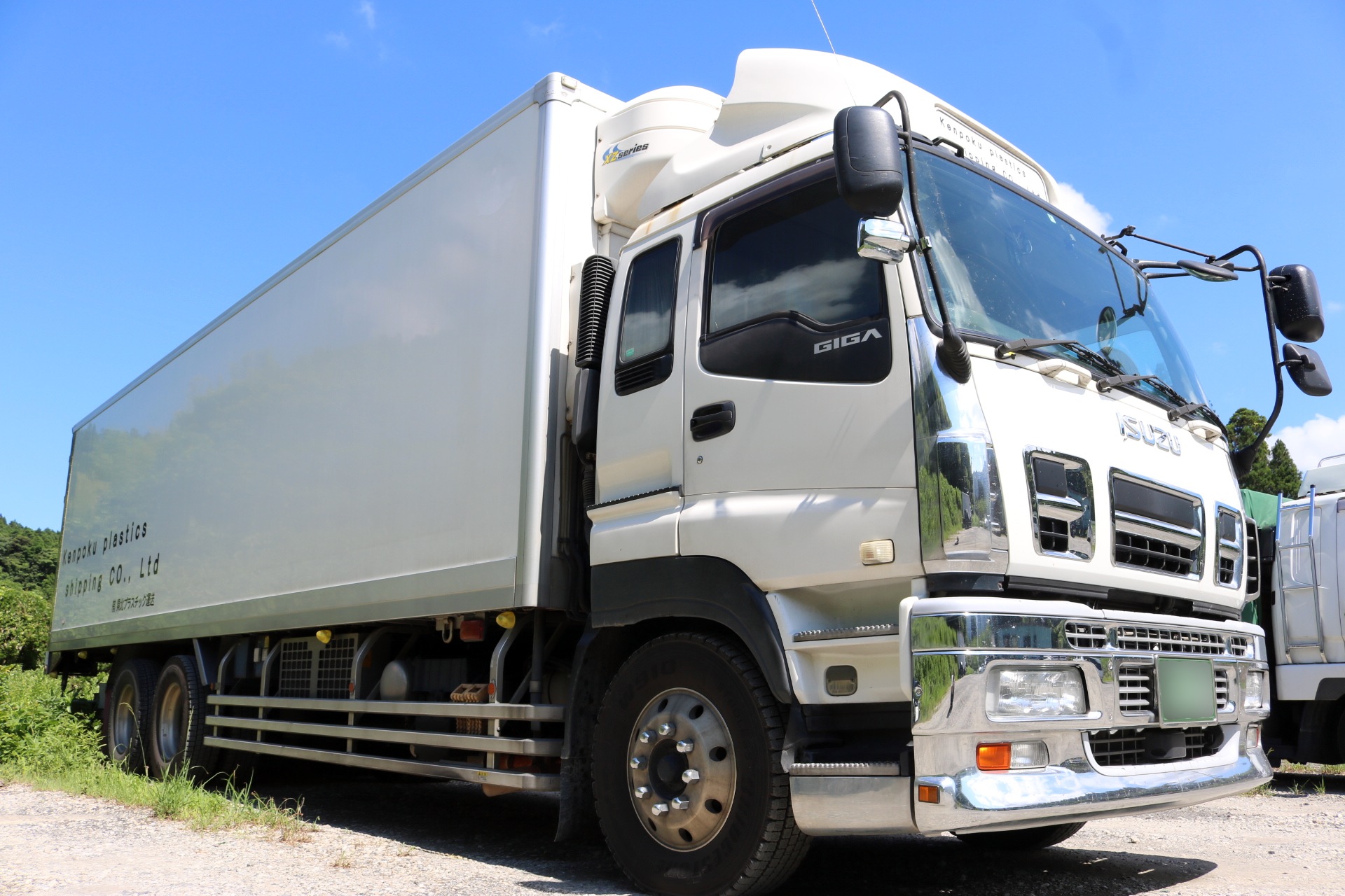 4t～10t車超、専門性の高い輸送を手掛ける